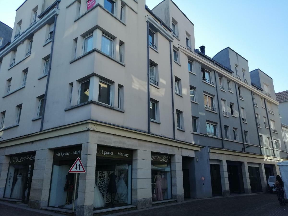Apartament Le Petit Velotte - Un Cocon En Coeur De Ville Montbéliard Zewnętrze zdjęcie